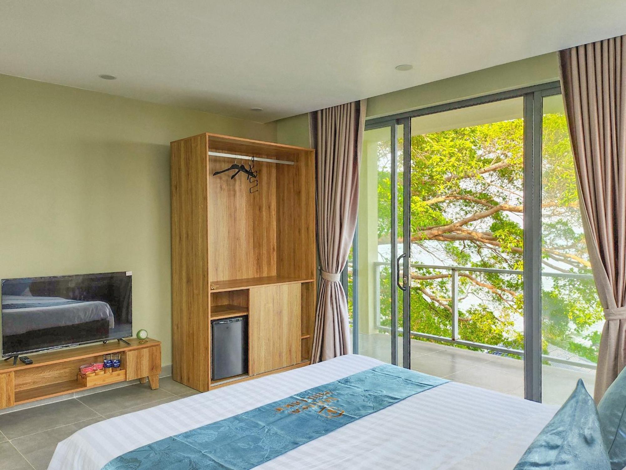 Voyage Phu Quoc Beach Resort Bagian luar foto