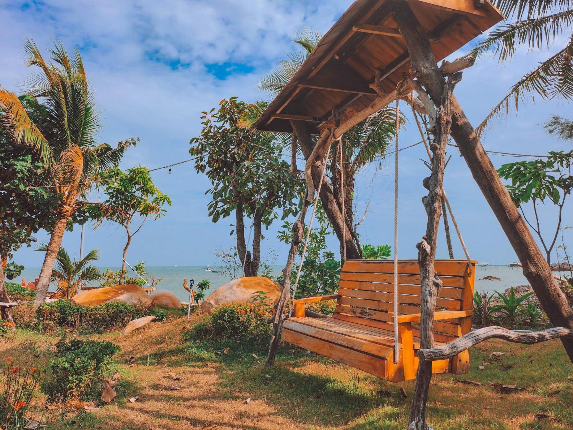 Voyage Phu Quoc Beach Resort Bagian luar foto