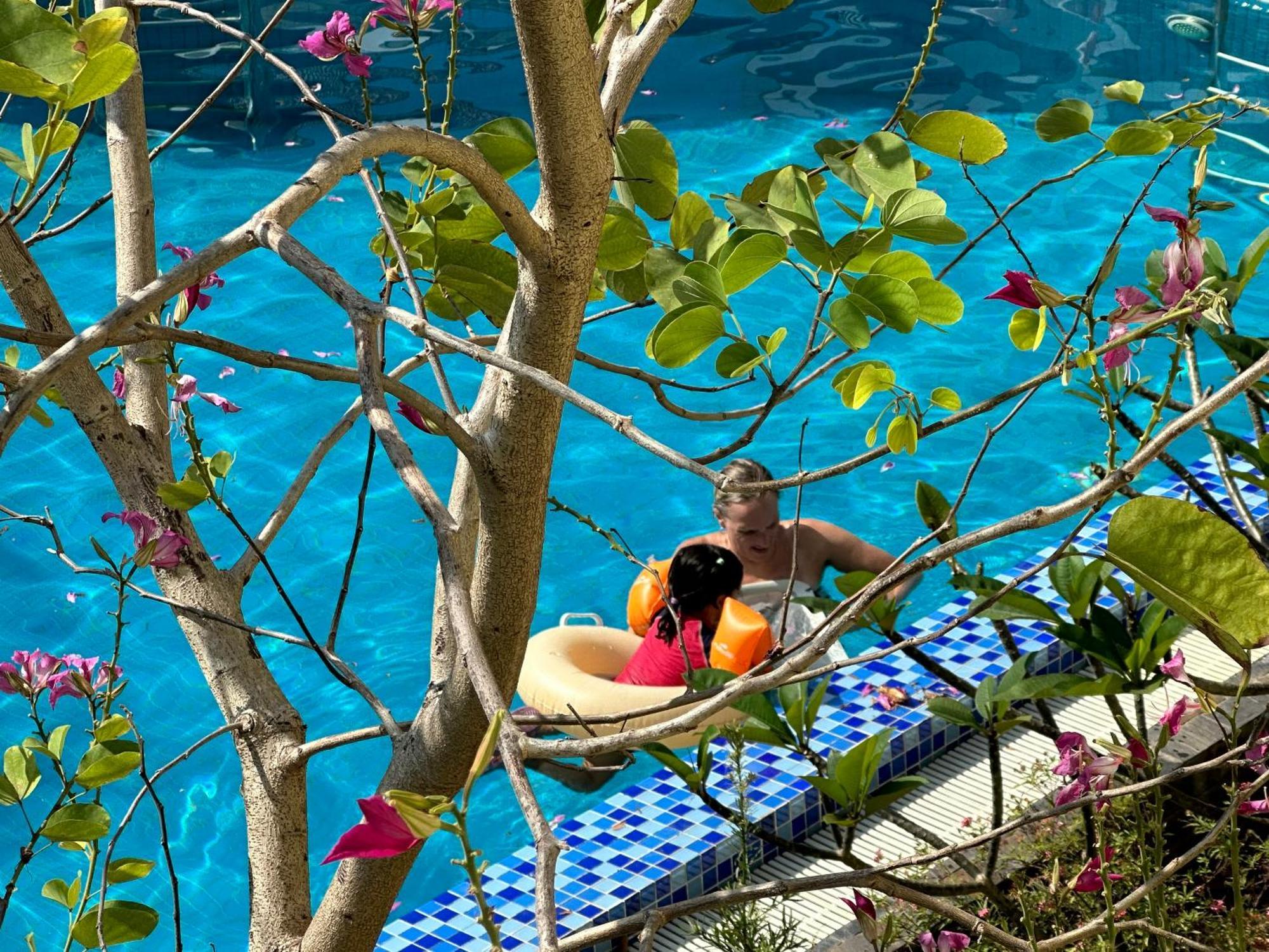 Voyage Phu Quoc Beach Resort Bagian luar foto